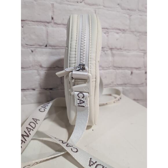 Lululemon 2022 Olympic Team Canada Future Legacy Crossbody Bag Ivory White EUC - Picture 2 of 12